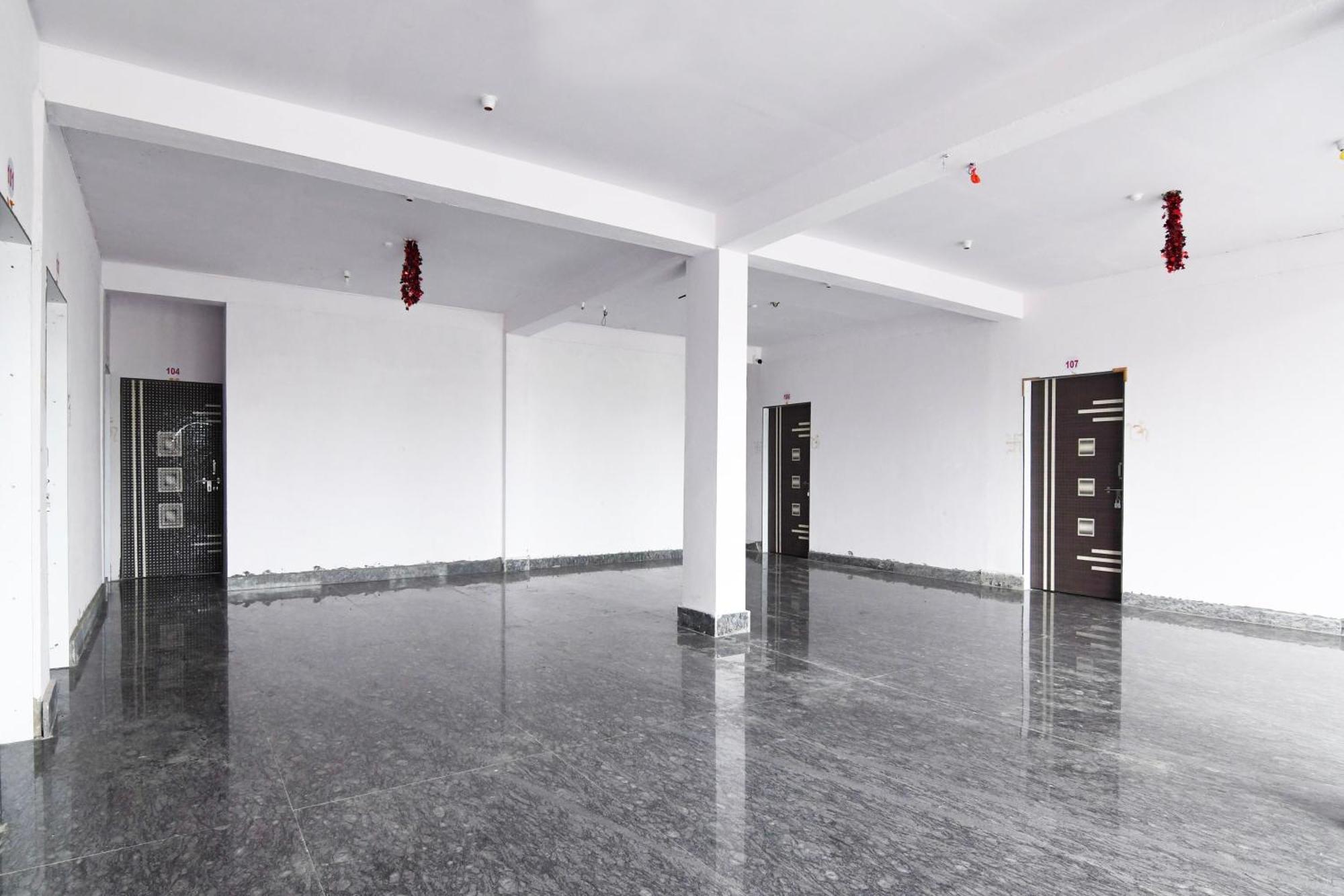 Hotel O Silk City Palace Brahmapur Dış mekan fotoğraf