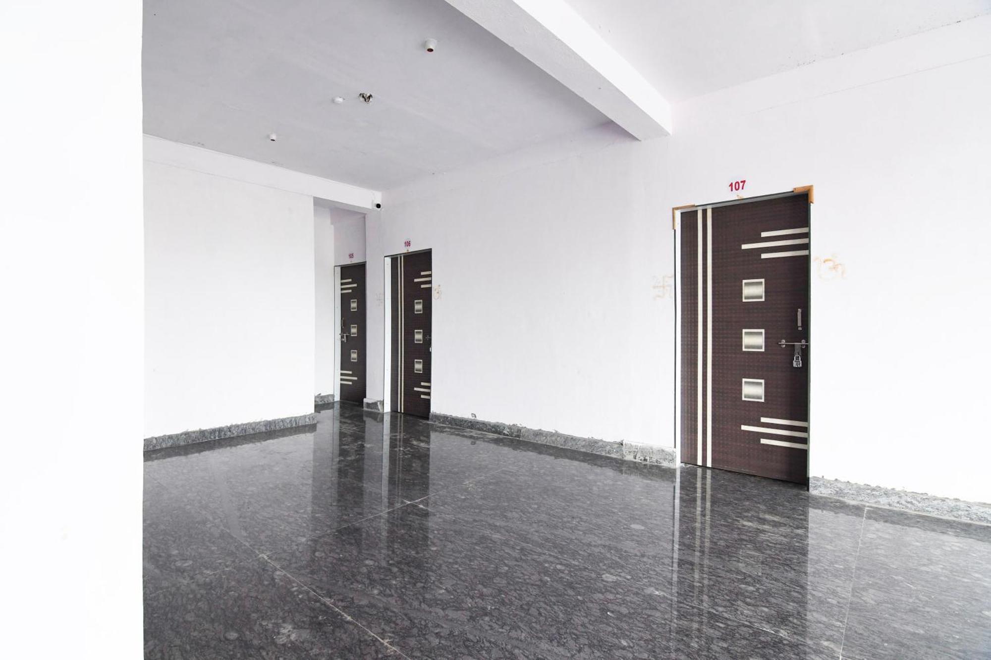 Hotel O Silk City Palace Brahmapur Dış mekan fotoğraf
