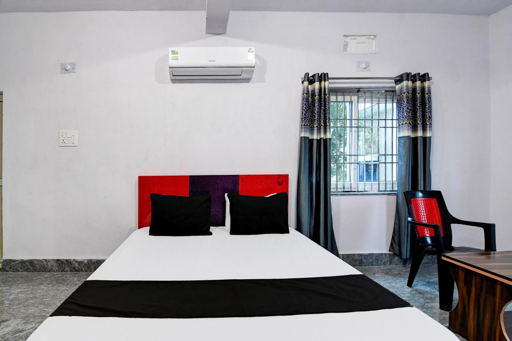 Hotel O Silk City Palace Brahmapur Dış mekan fotoğraf