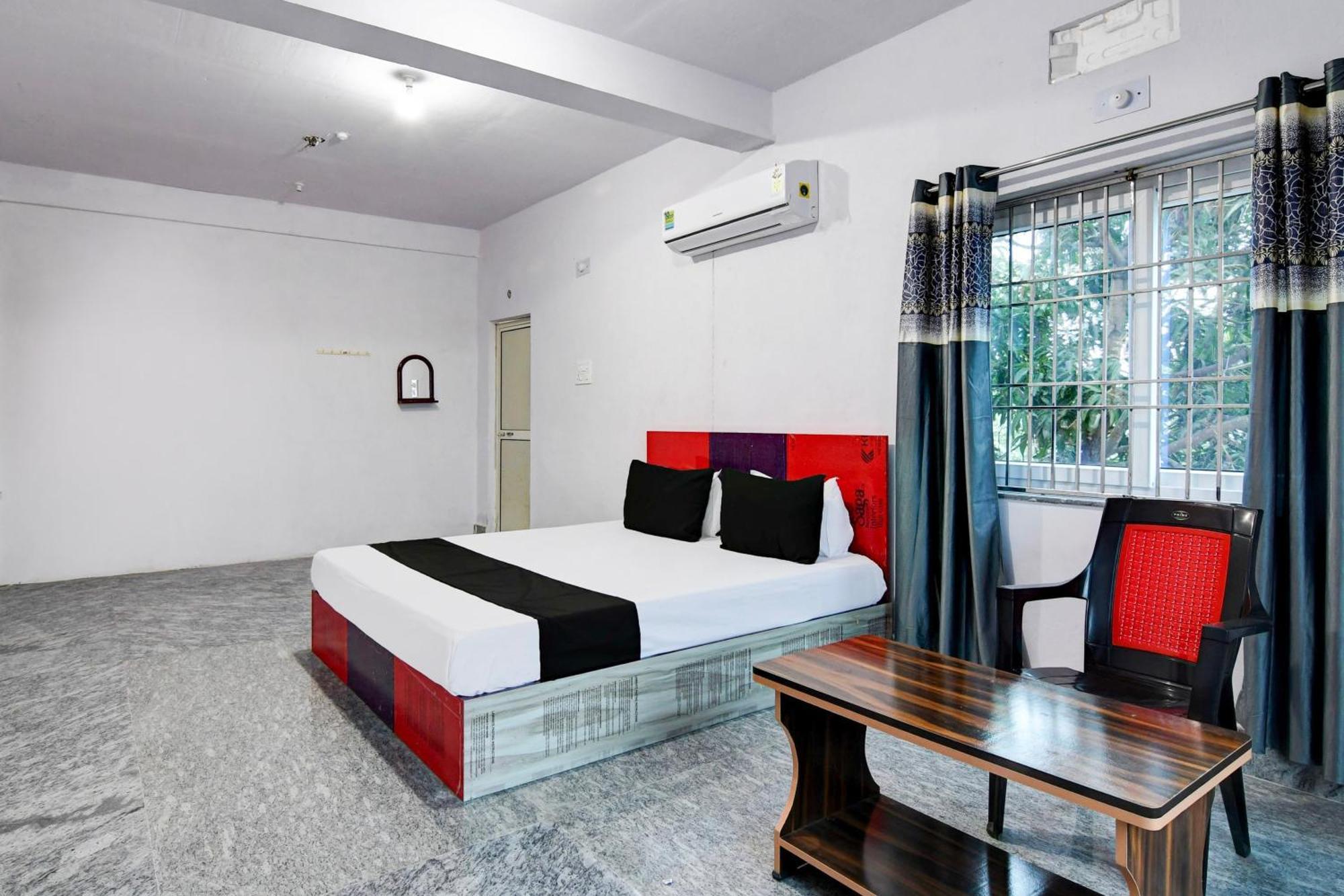 Hotel O Silk City Palace Brahmapur Dış mekan fotoğraf
